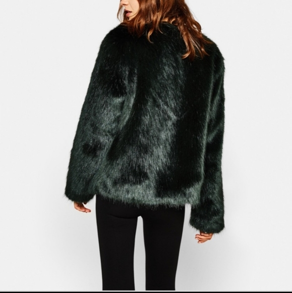 Bershka Faux Fur Coat - Picture 2 of 3